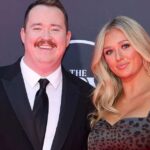 shane-gillis-sisters-inside-the-lives-of-kait-and-sarah-gillis