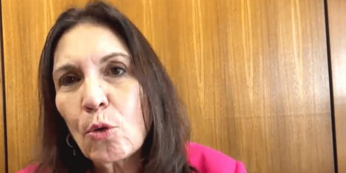 cassandra feuerstein net worth